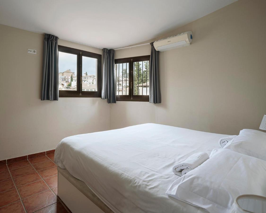 Apartamentos Optima Palacete De La Alhambra Junto A La Alhambra Granada Ngoại thất bức ảnh