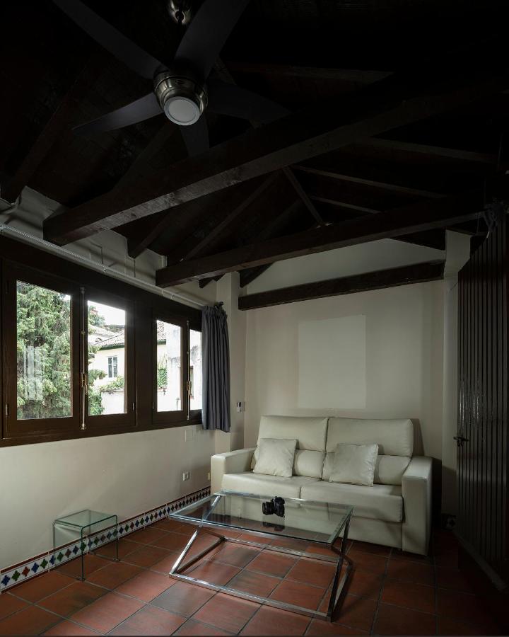 Apartamentos Optima Palacete De La Alhambra Junto A La Alhambra Granada Ngoại thất bức ảnh